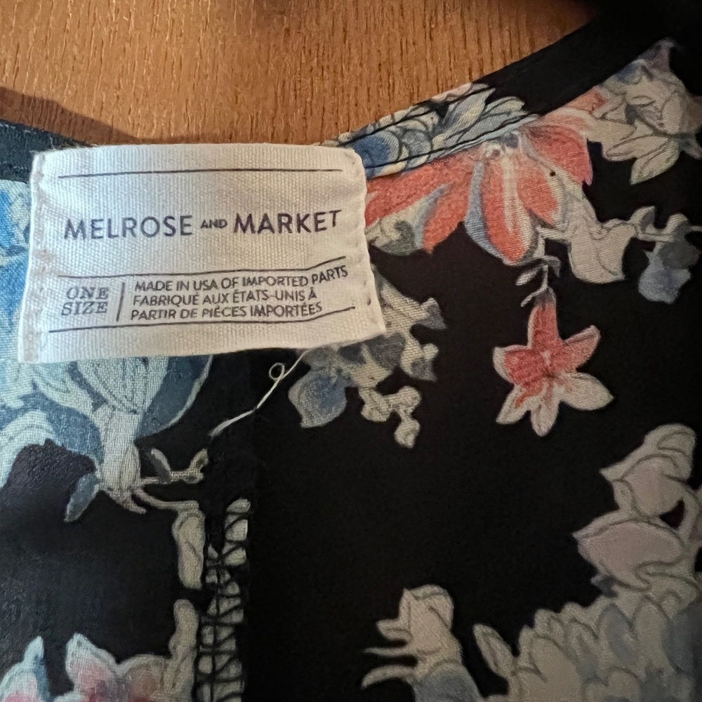Beautiful, open front dressy or casual Kimono - Picture 3 of 4